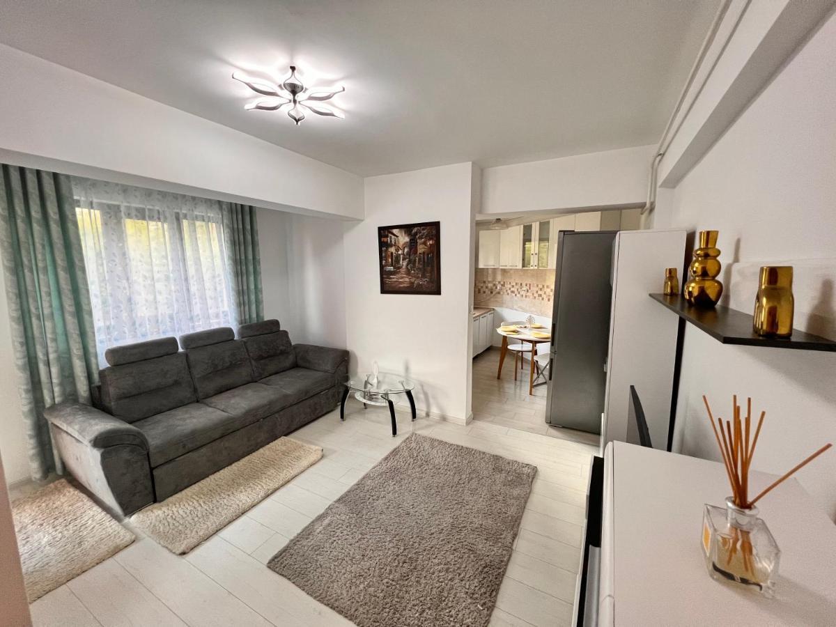 2 Rooms Apartment Airy & Bright Relax Iasi Exterior foto