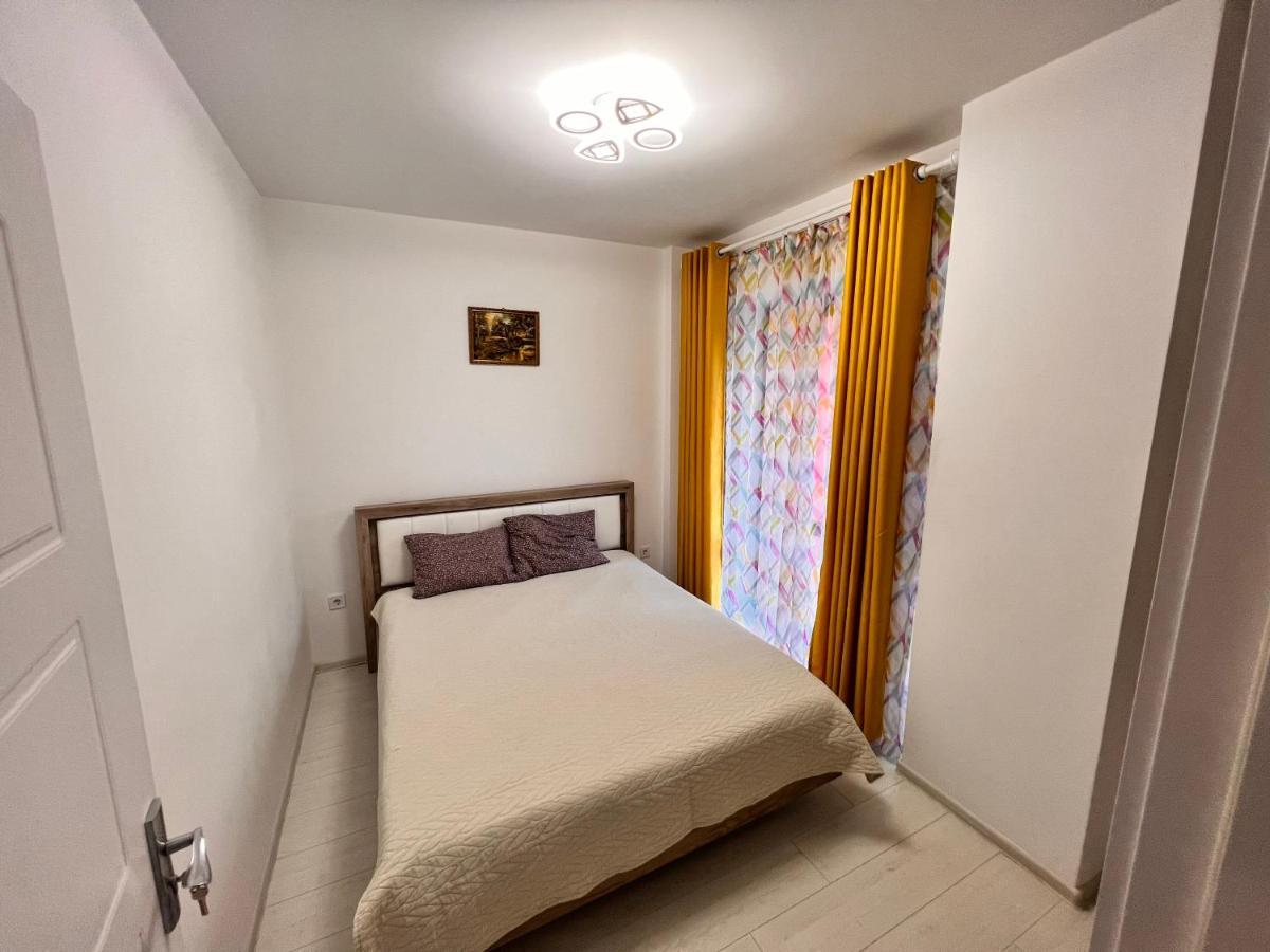 2 Rooms Apartment Airy & Bright Relax Iasi Exterior foto